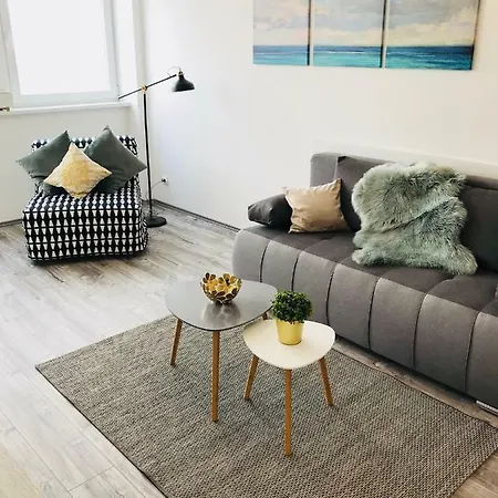 Central Apartments Apartment *