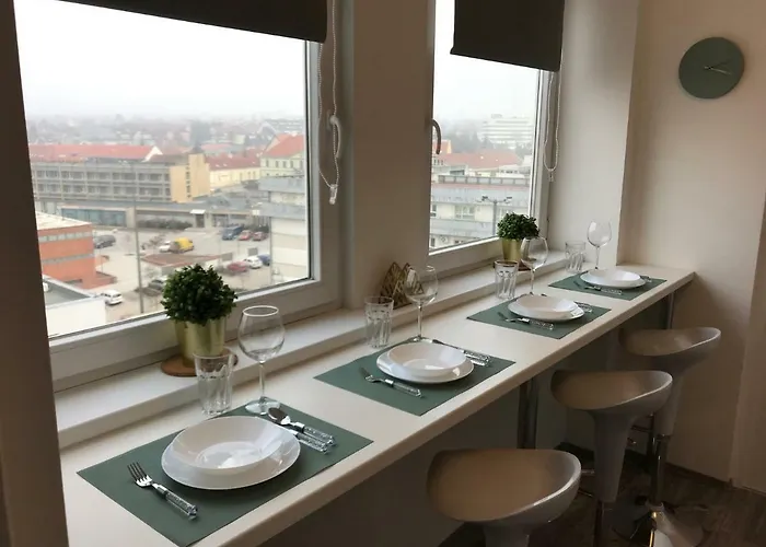 아파트 Central Apartments *
